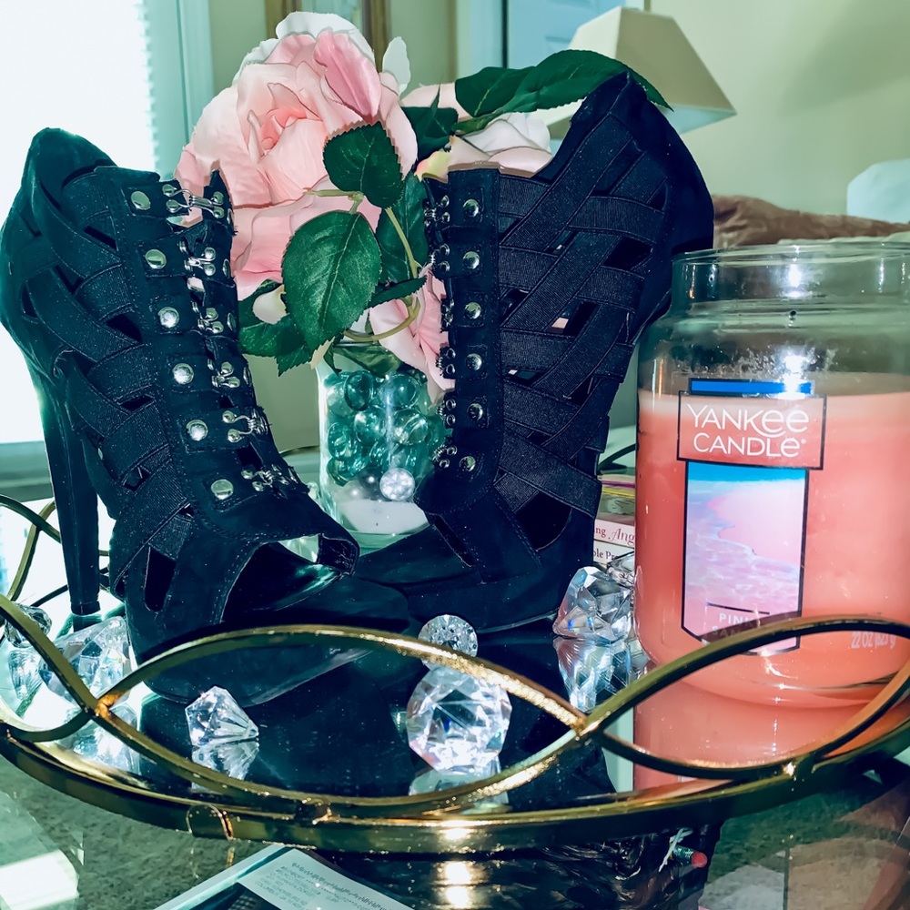 Jessica Simpson Heels